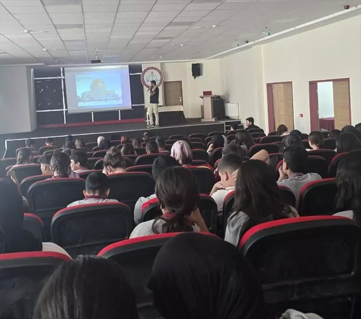 TÜGVA’dan Kudüs ve Filistin Seminerleri