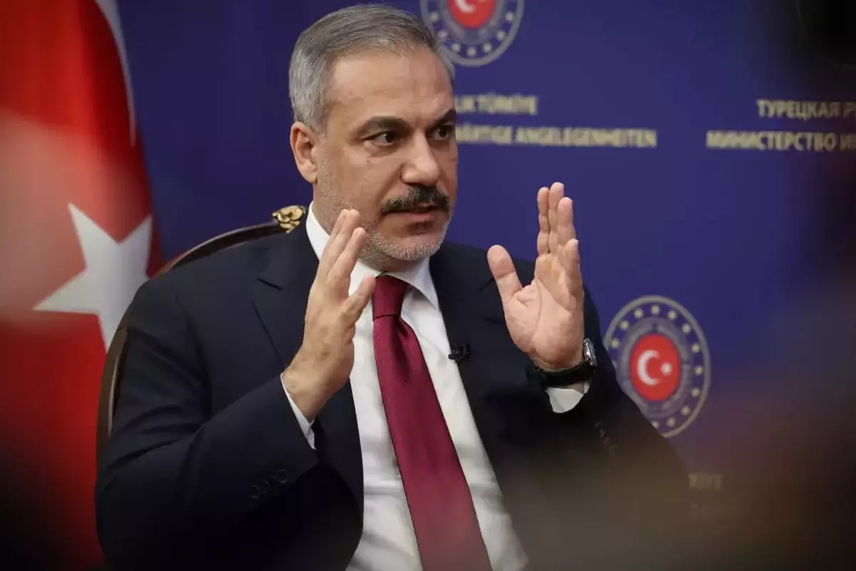 Bakan Fidan’a açık açık soruldu: HTŞ’yi terör listesinden neden çıkarmıyorsunuz?