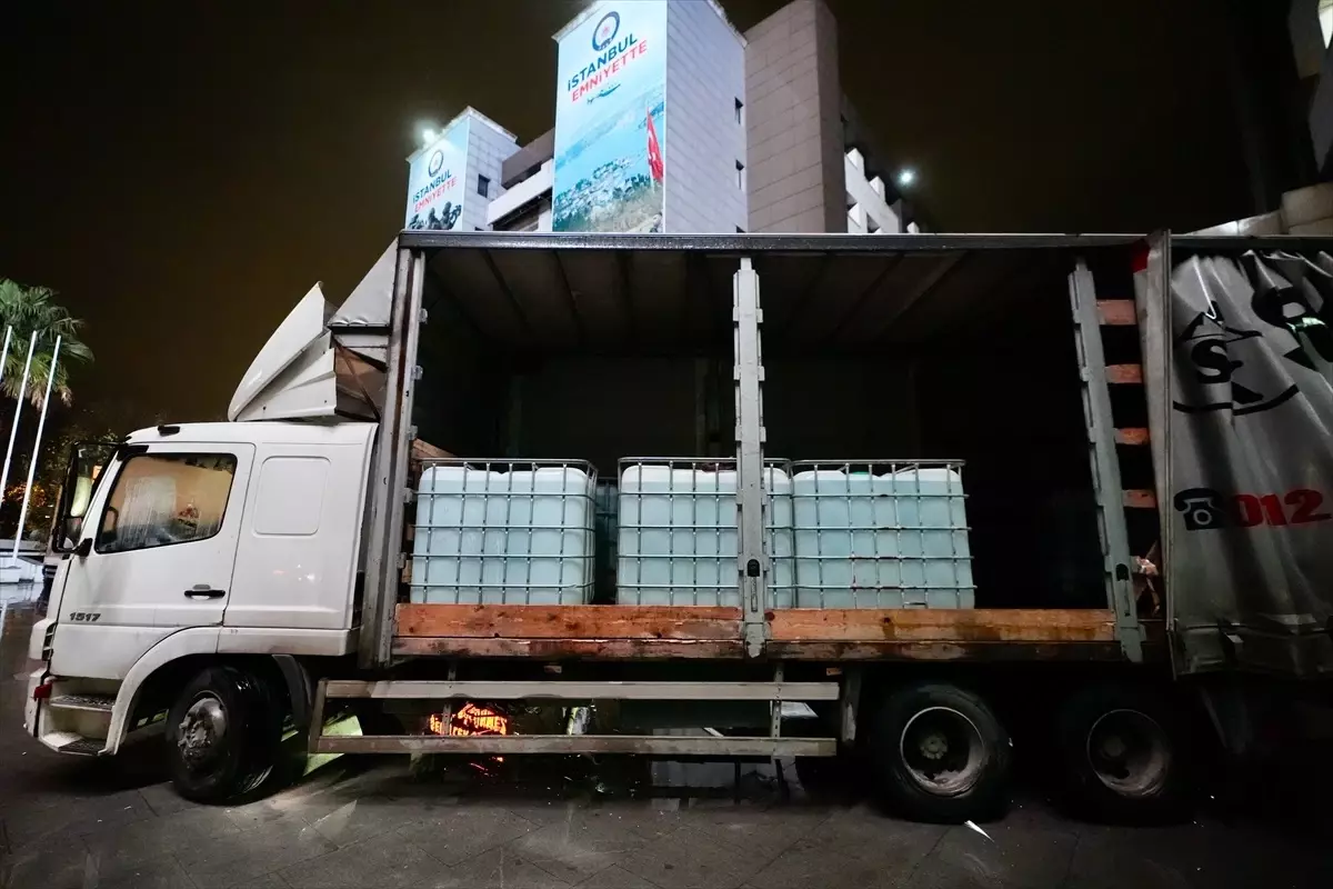 İstanbul’da 17 Ton Kaçak İçki Ele Geçirildi