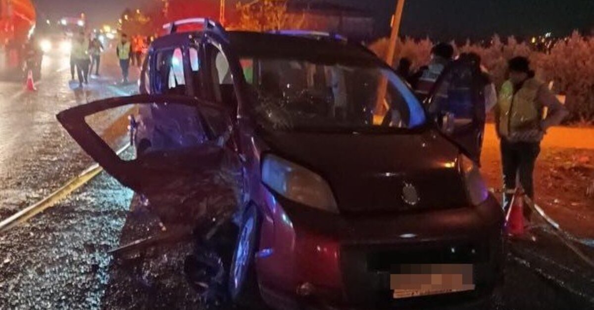 Yaşlı adam polis otosuna çarptı!