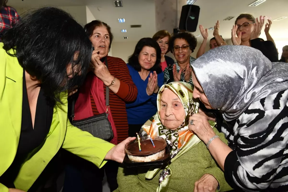 Çiğli Belediyesi, Kadınlar İçin Etkinlik Düzenledi