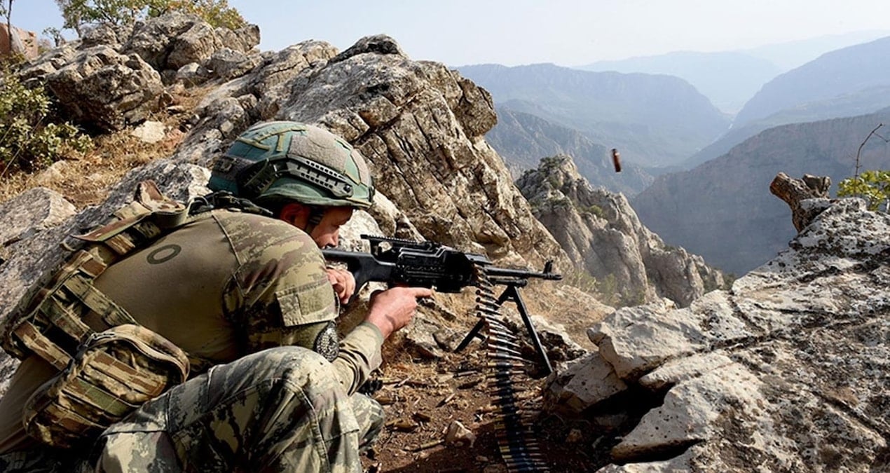 Pençe Kilit bölgesinde 12 terörist öldürüldü