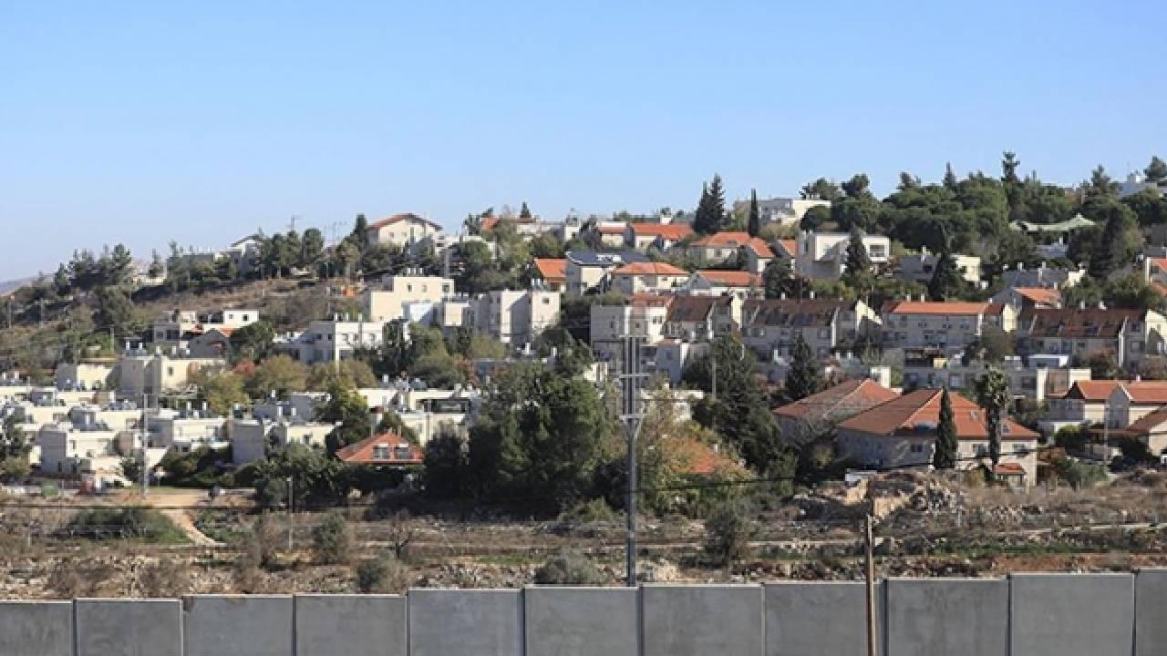 İşgalci Yahudiler, Filistin beldelerinde ‘at hırsızlığı’ da yapıyor